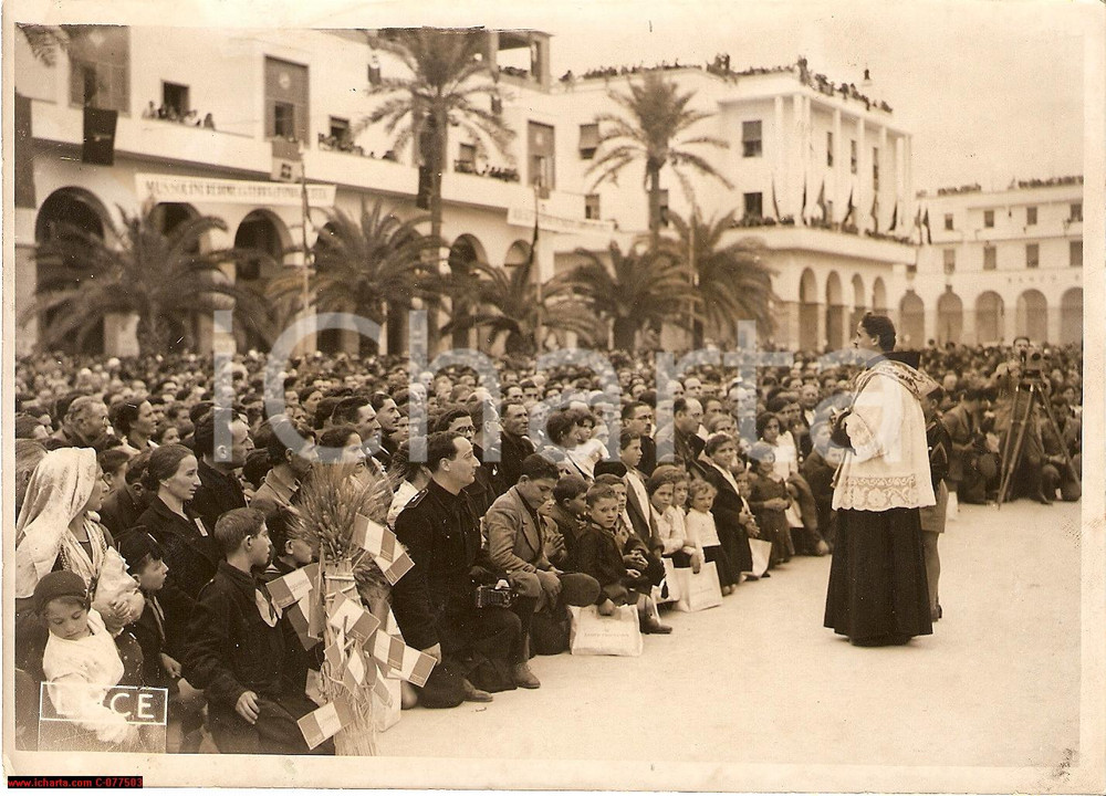 Fotografia d epoca originale 1938 Tripoli, Libia, messa per i 20.000 coloni rurali 1