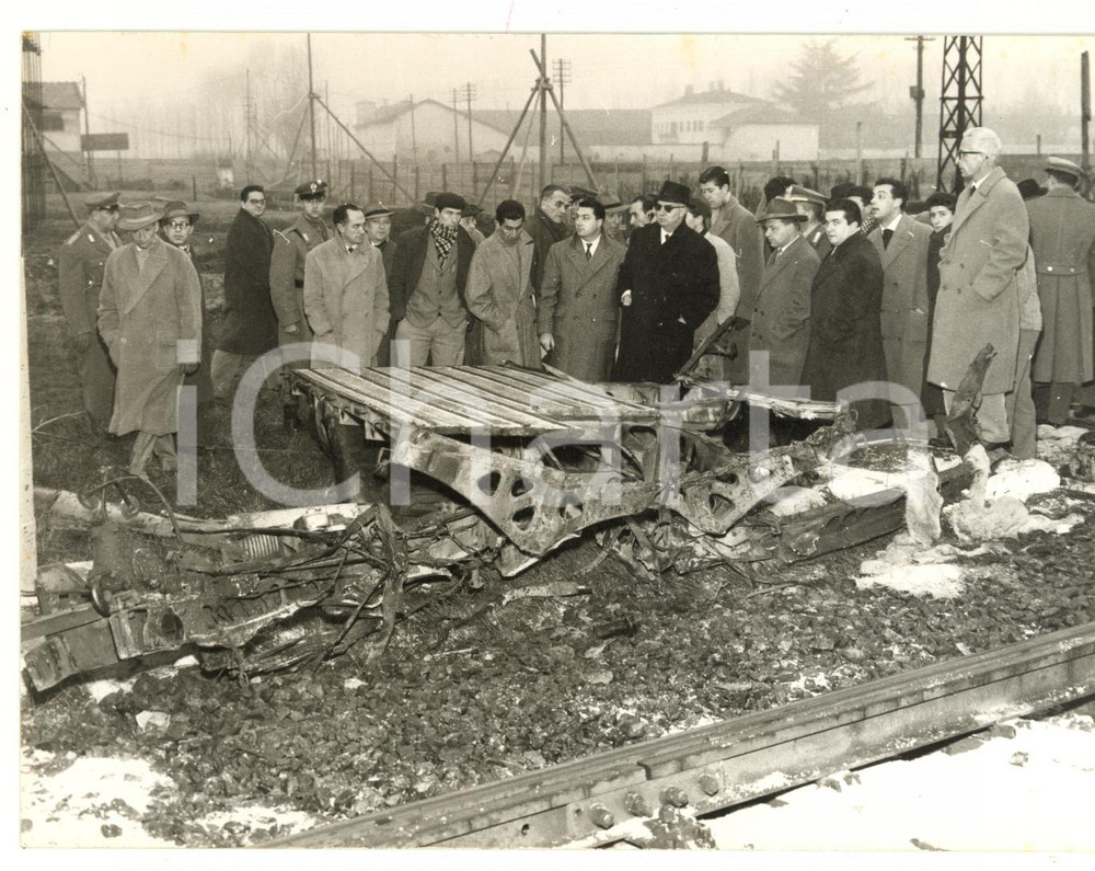 1957 DISASTRO FERROVIARIO DI CODOGNO Macerie del treno rapido MILANO-ROMA *Foto