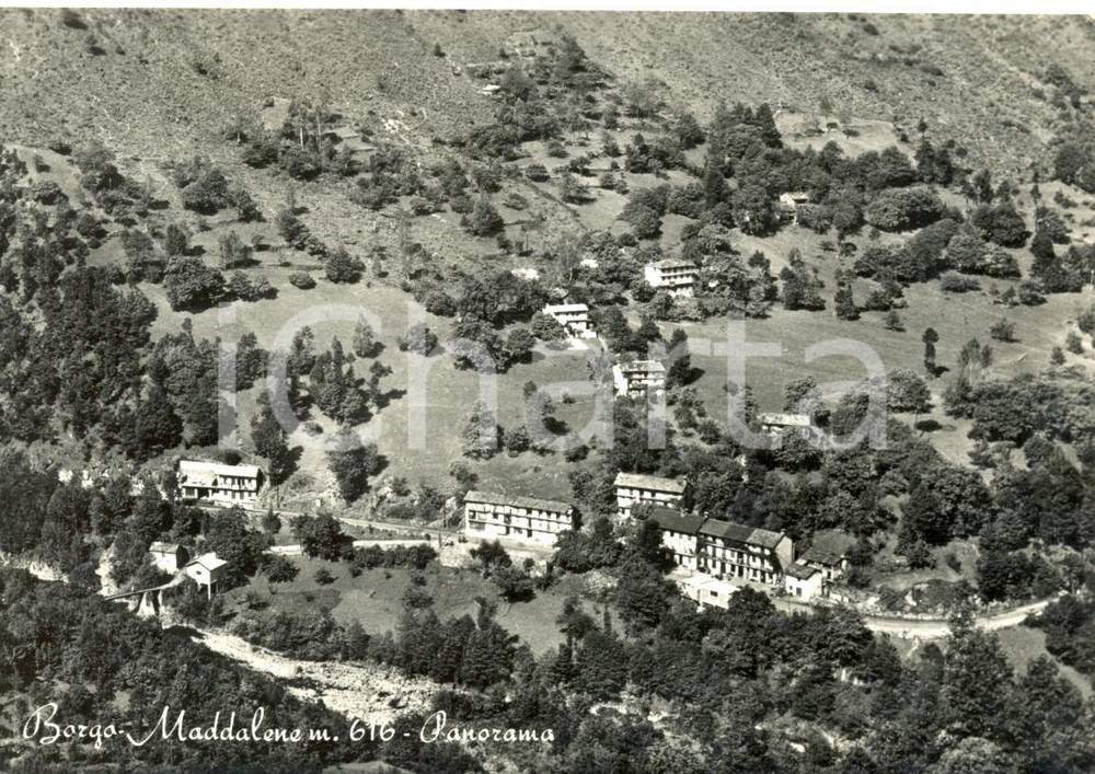 Cartolina originale da collezione 1957 BORGO (TO) Veduta panoramica di MADDALENE *Cartolina FG NV 1