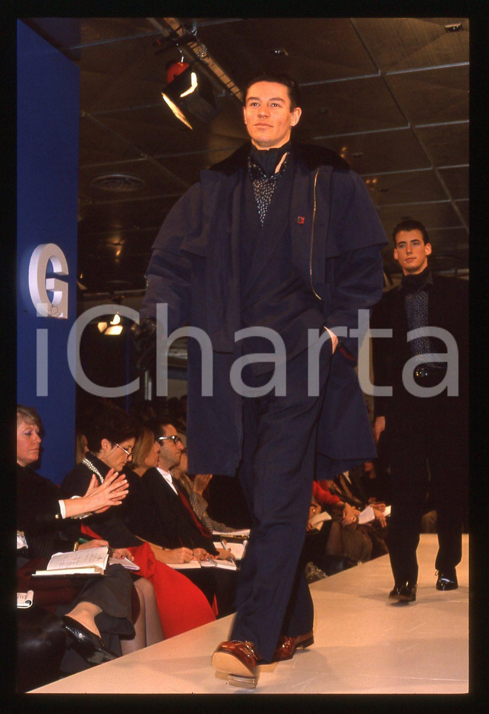 35mm vintage slide* 1989 MILANO - Sfilata Enrico COVERI Autunno-Inverno (50)