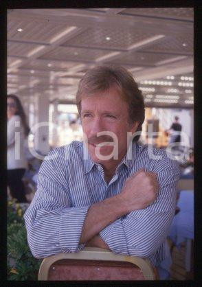 35mm vintage slide* 1985 ca CINEMA Ritratto dell'attore Chuck NORRIS (2)