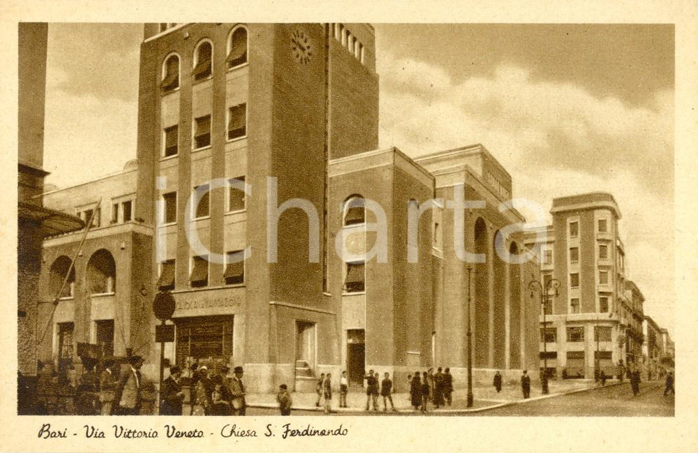 Cartolina originale da collezione 1940 ca BARI Via VITTORIO VENETO e Chiesa di SAN FERDINANDO Cartolina FP NV 1