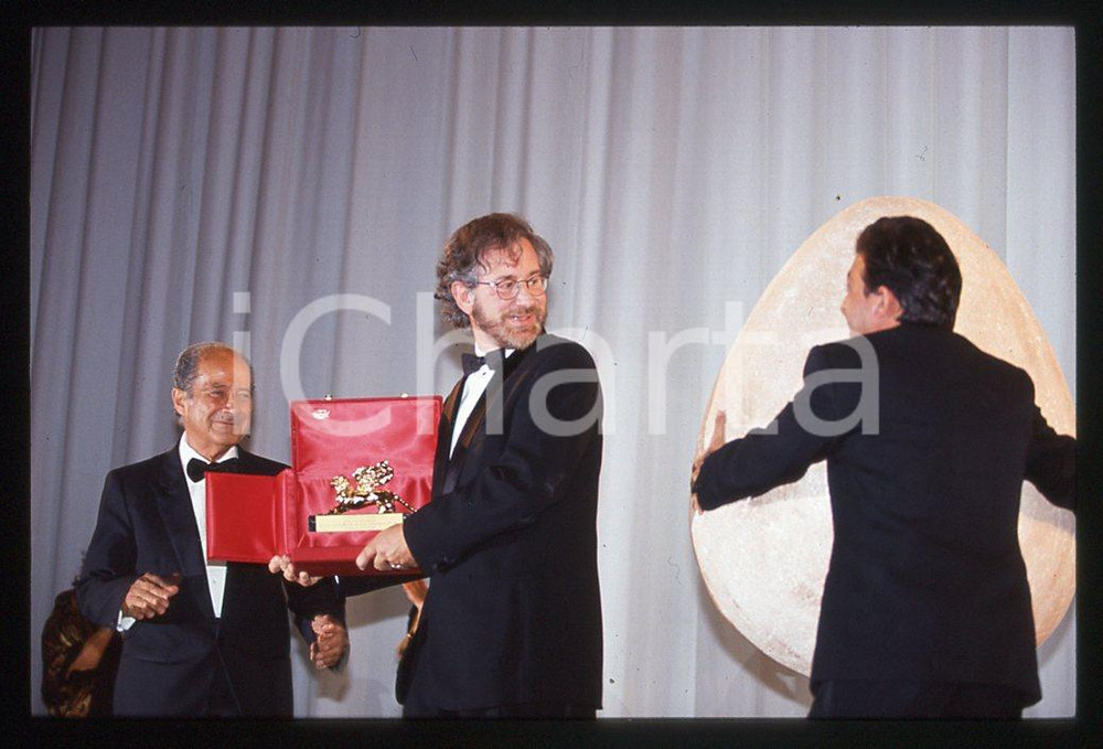 35mm vintage slide* 1993 VENEZIA Steven SPIELBERG premiazione "Jurassic park" 20