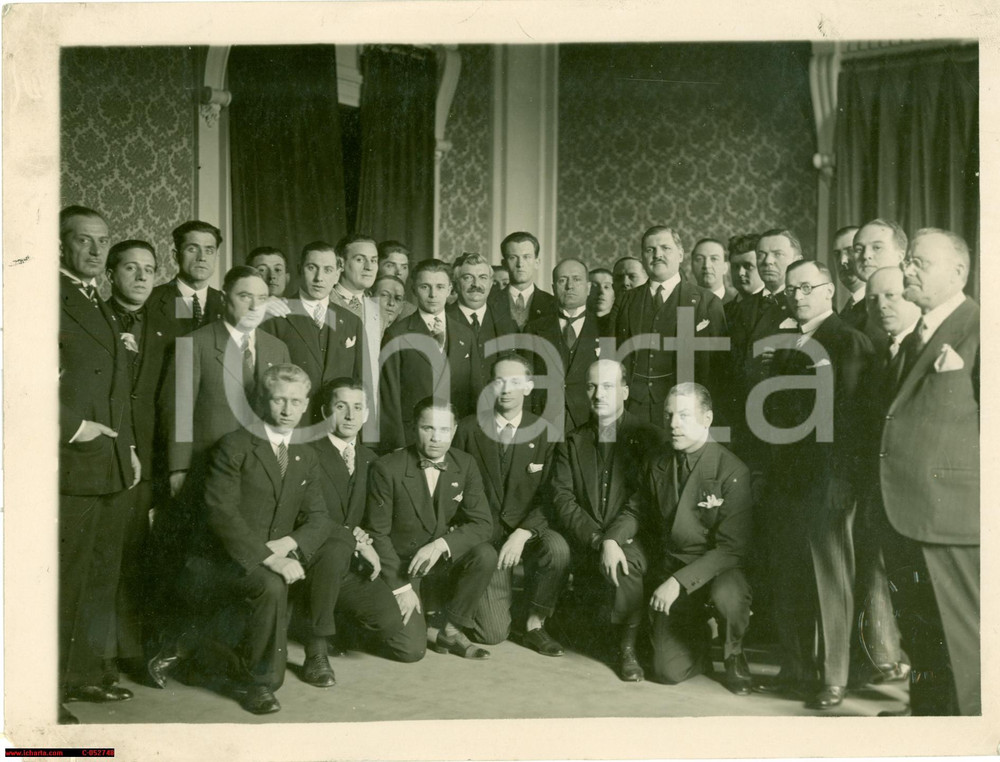 Fotografia d'epoca originale 1930 ROMA Benito MUSSOLINI riceve calciatori ungheresi 1