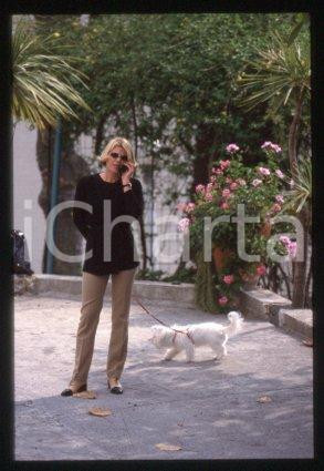 35mm vintage slide* 1997 ITALY American showgirl & actress Wendy WINDHAM (15)