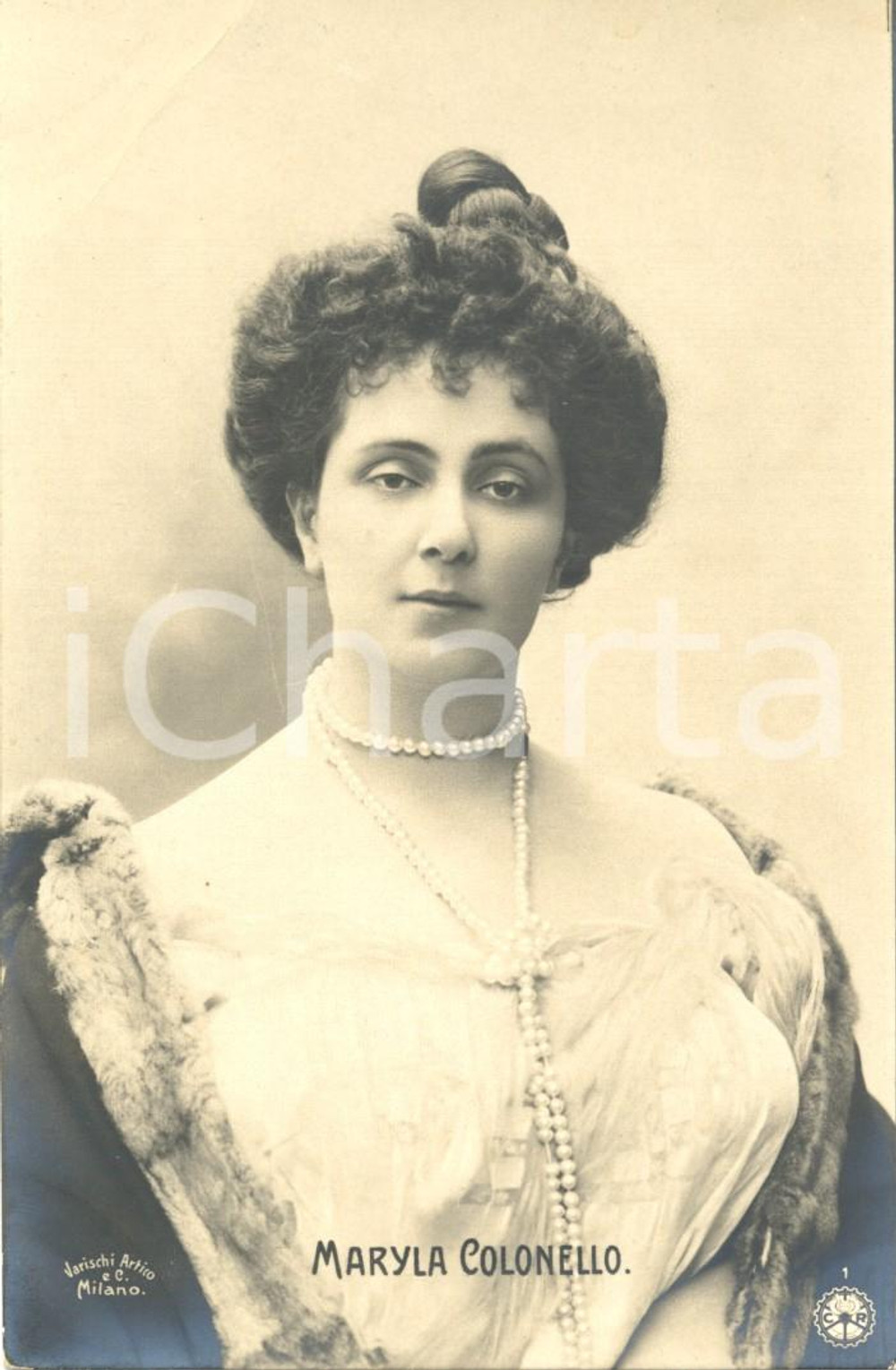 Cartolina originale da collezione 1902 Maryla Colonello, Soprano *in abito di scena 1