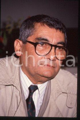 35mm vintage slide* 1990 ca THEATER Portrait of director Anthony CURIEL (21)