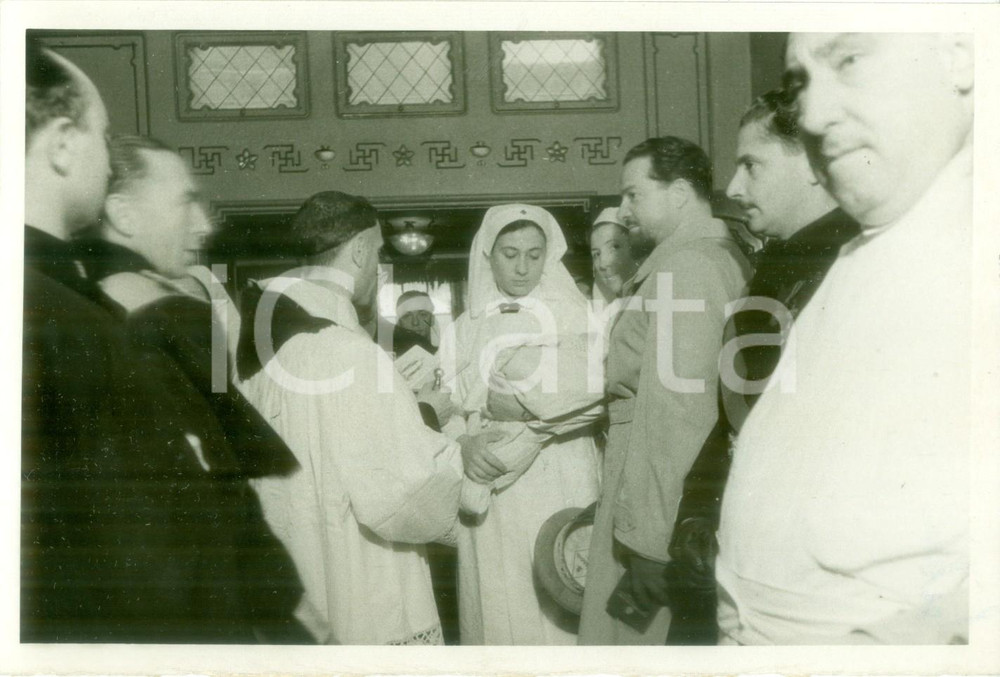 Fotografia d epoca originale 1938 GENOVA Italo BALBO con crocerossina e frati su nave PIEMONTE Fotografia 1