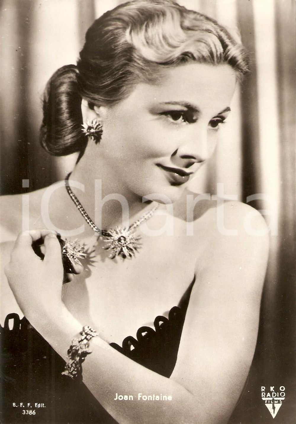 Cartolina originale da collezione 1950 ca CINEMA Attrice Joan FONTAINE Ritratto *Cartolina FG NV 1