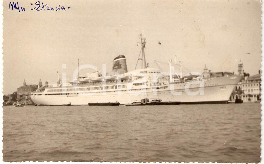 Cartolina originale da collezione 1962 VENEZIA Motonave ETRURIA al Bacino di SAN MARCO Cartolina FP NV 1