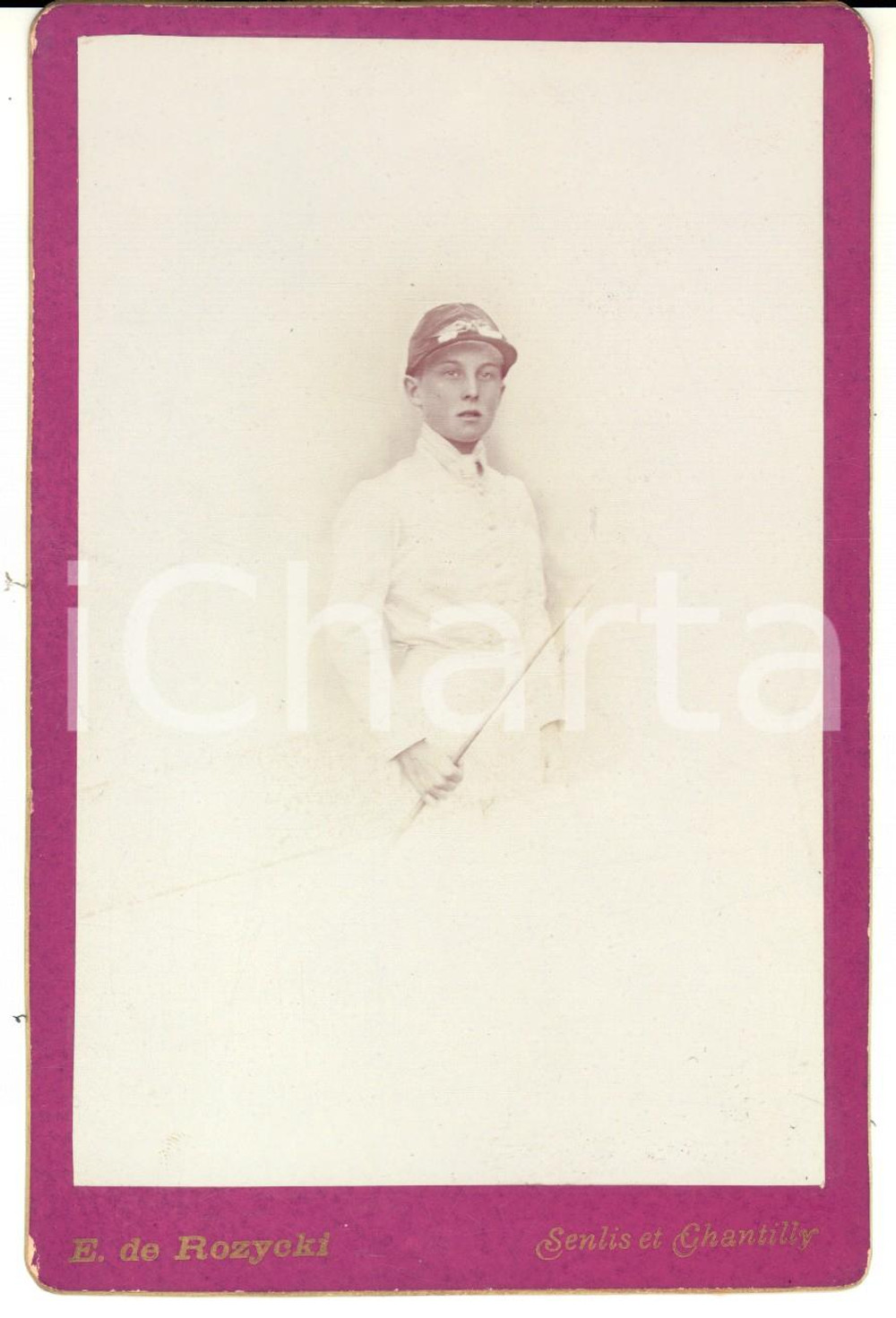 Fotografia d'epoca originale 1890 ca CHANTILLY Ritratto di adolescente in abito da fantino *Foto DE ROZYCKI 1