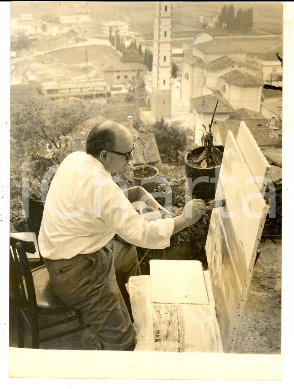 Fotografia d epoca originale 1962 SOTTO IL MONTE Aligi SASSU al lavoro per Premio EVEREST Papa Giovanni XXIII 1
