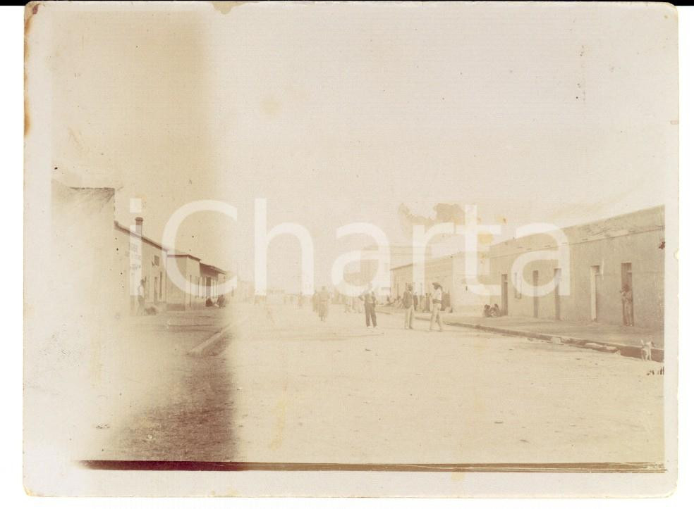 Fotografia d'epoca originale 1915 ca  BENI OUNIF (ALGERIA) Veduta della strada principale *Foto ANIMATA 12x9 1