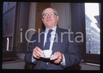 35mm vintage slide* 1990 ca MILAN Nobel Prize winner James M. BUCHANAN (23)
