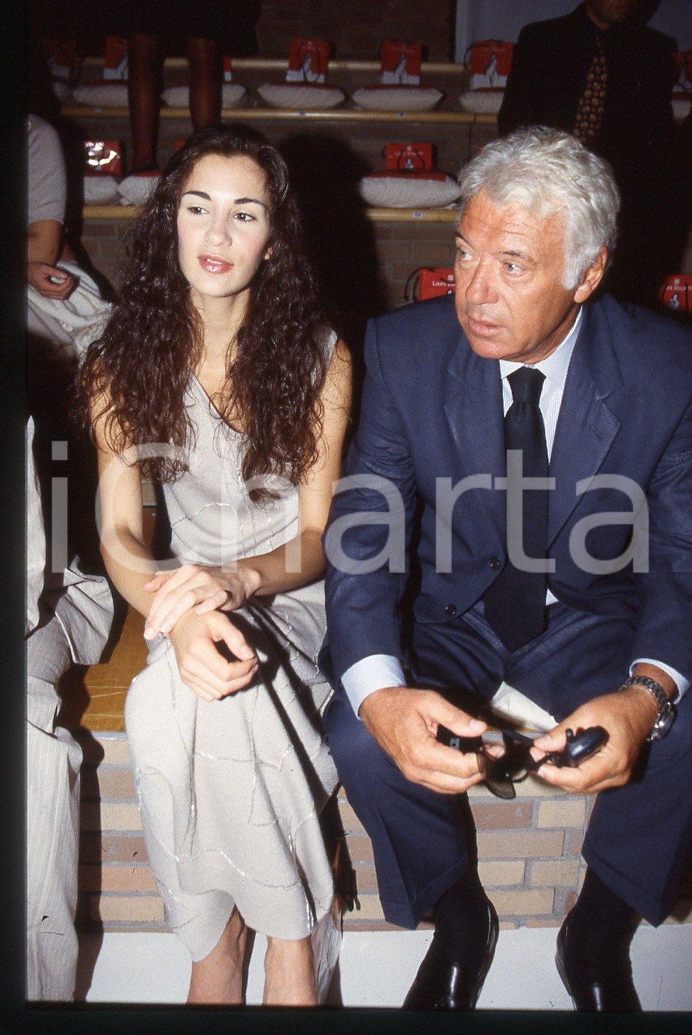 35mm vintage slide* 2000ca MODA Nicola PIETRANGELI - Sfilata di Laura BIAGIOTTI
