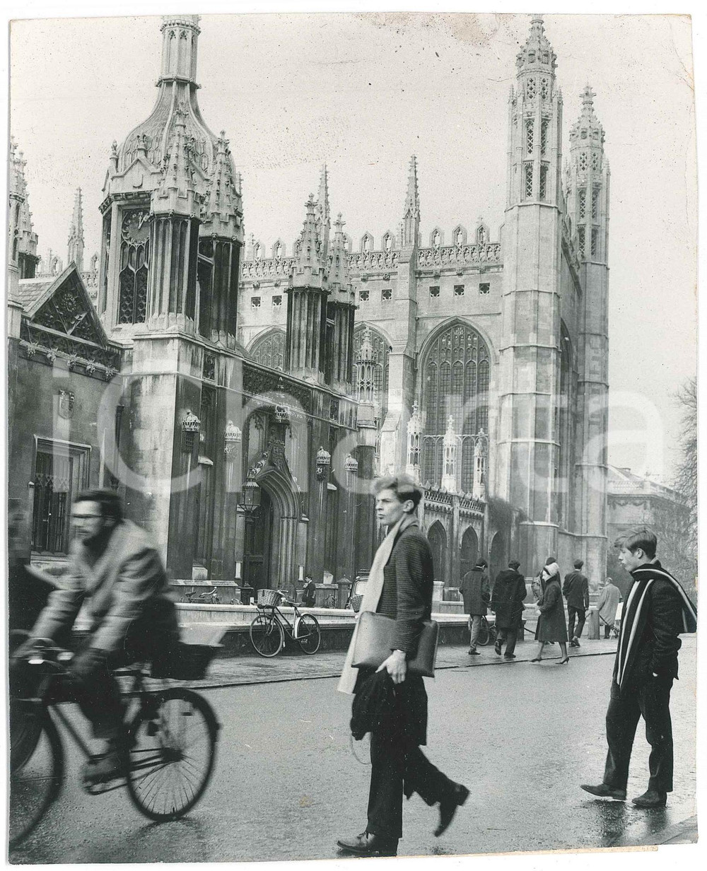 Fotografia d epoca originale 1965 CAMBRIDGE UNIVERSITY King s Parade  King s College  VINTAGE Photo 1