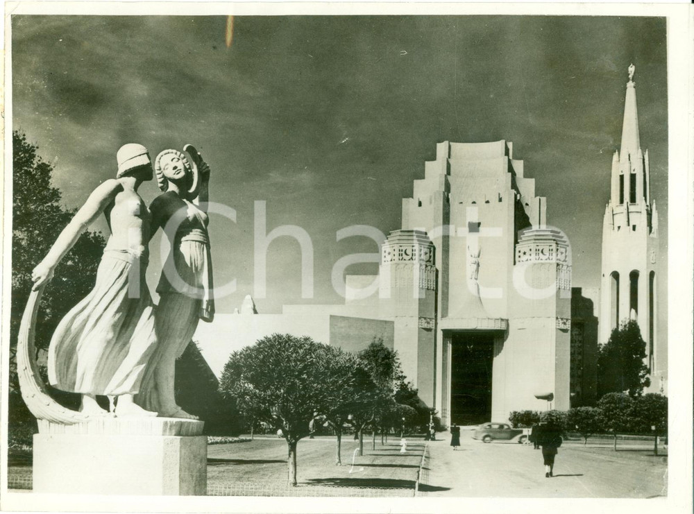 Fotografia d epoca originale 1939 SAN FRANCISCO USA Golden Gate International Exposition Statue luna e alba 1