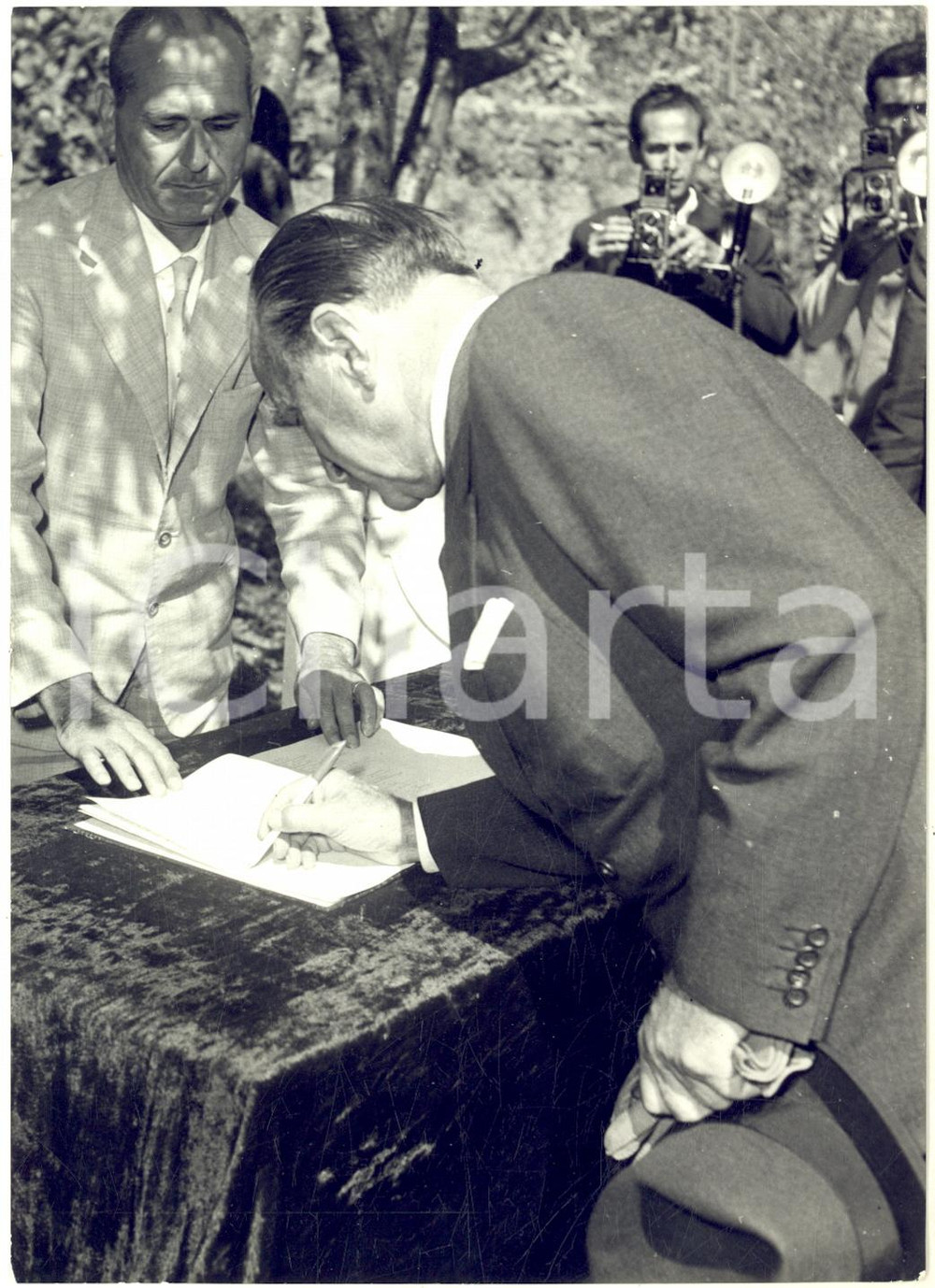 1959 TORRE DEL GRECO Morte Enrico DE NICOLA - Cesare MERZAGORA firma il registro