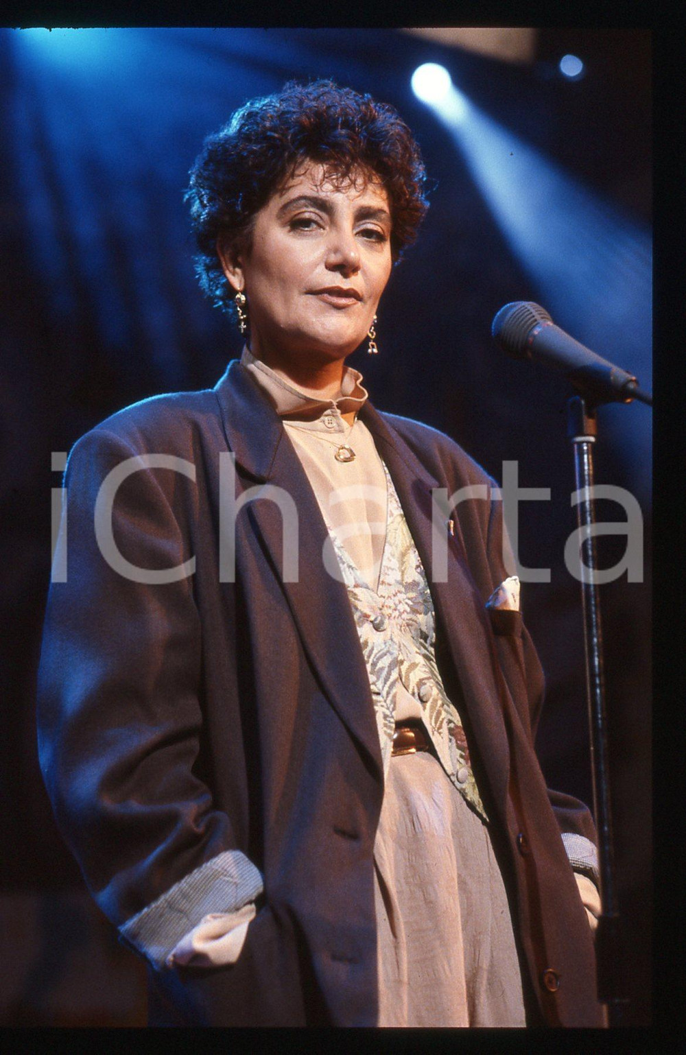 35mm vintage slide* 1990 ca MUSICA - Mia MARTINI durante un'esibizione (29)