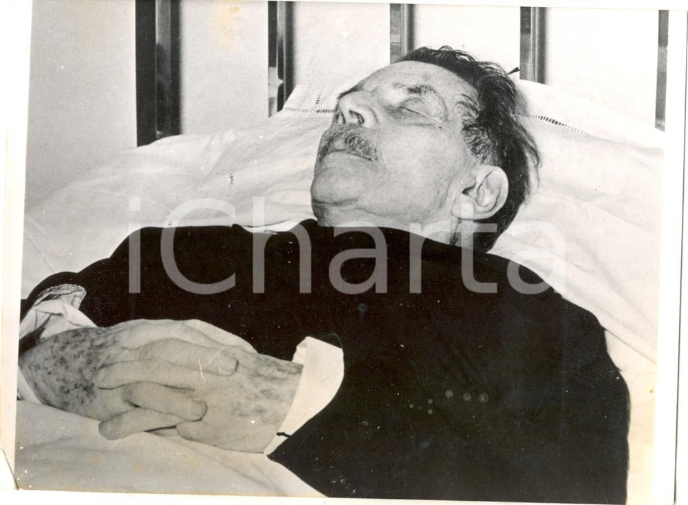 Fotografia d epoca originale 1957 LYON Ã‰douard HERRIOT sul letto di morte all ospedale SAINTE EUGENIE Foto 1