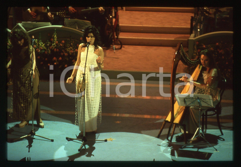 35mm vintage slide* 1994 SANREMO Valeria e Tina NICOLETTA delle PAIDEJA (3)
