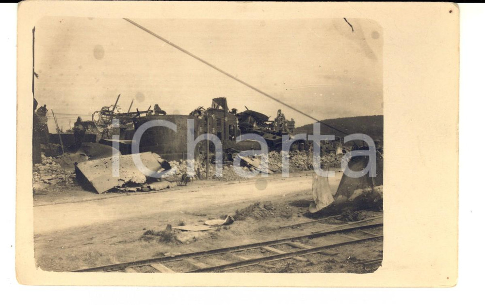Fotografia d epoca originale 1915 ca WW1 FRANCIA Rovine dopo un attacco delle truppe nemiche Foto FP 1