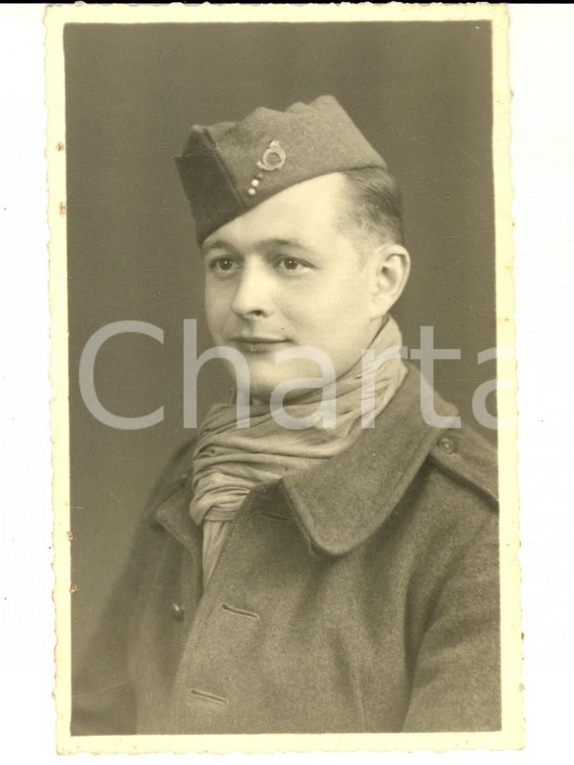 Fotografia d epoca originale 1942 WW2 FRANCE Portrait d un chasseur  Photo carte postale VINTAGE 1
