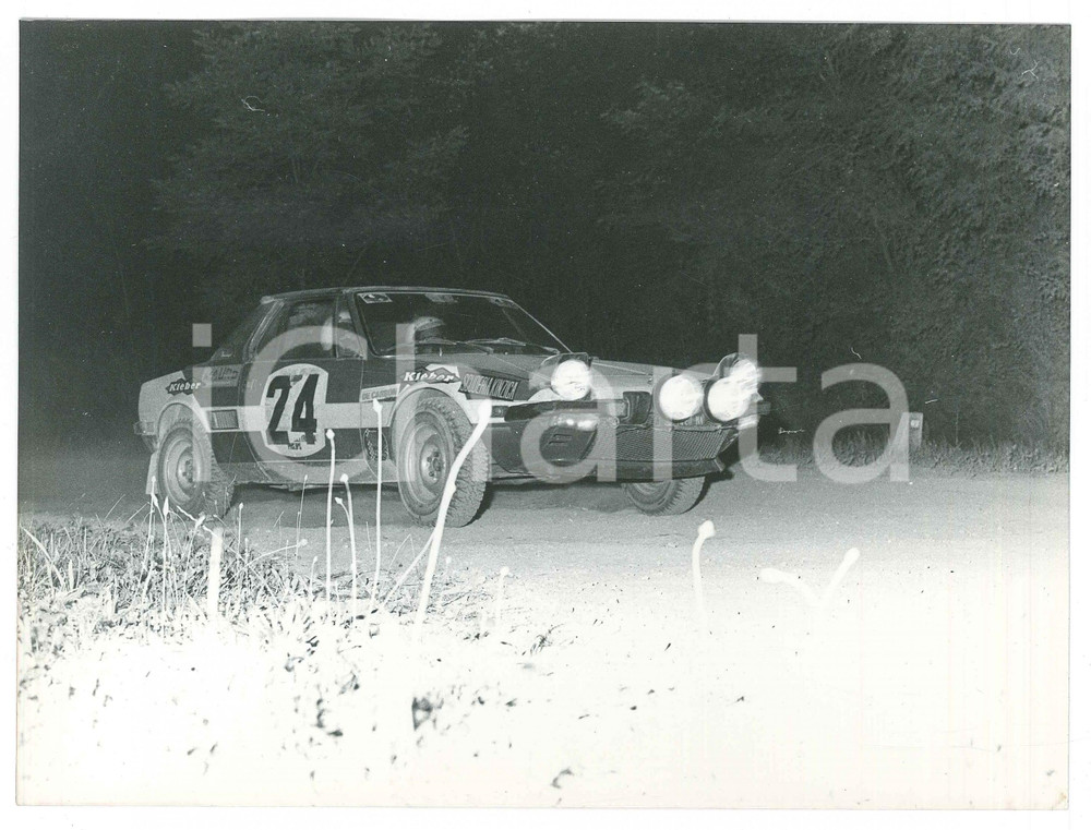 Fotografia d epoca originale 1974 PISA  RALLY Fiat X1/9 n. 24 Scuderia KINZICA Del Mazza e Rabelli  Foto 2 1