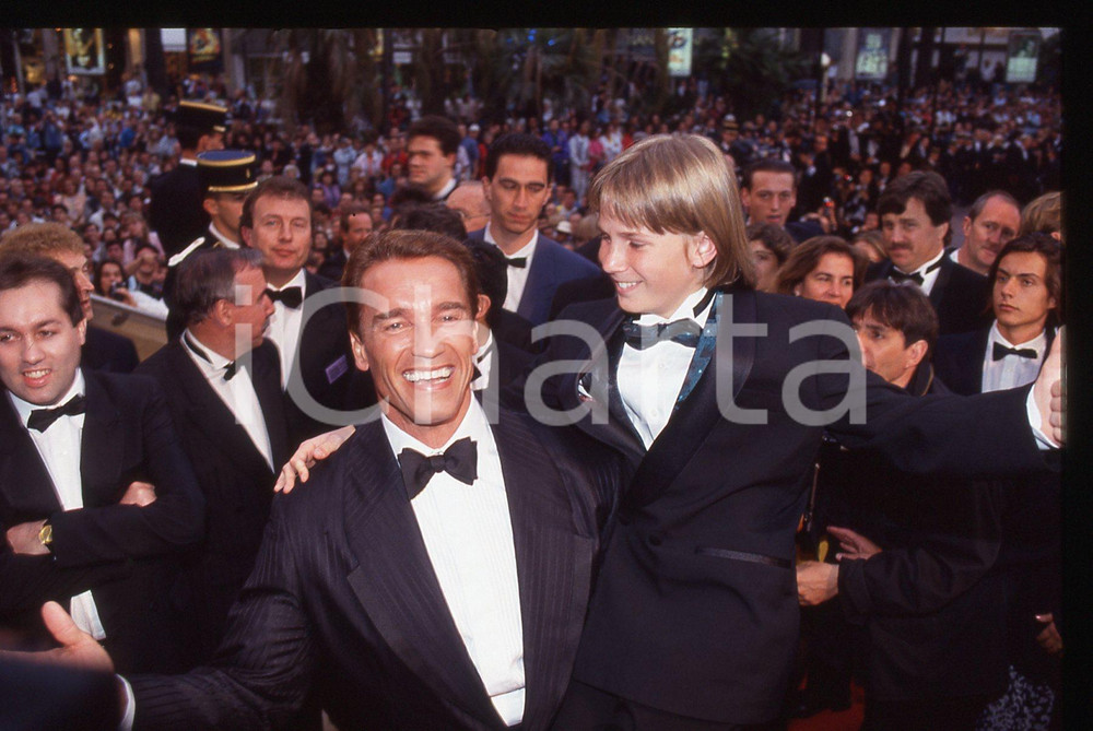 35mm vintage slide* 1993 FESTIVAL CANNES Arnold SCHWARZENEGGER Austin O'BRIEN 7