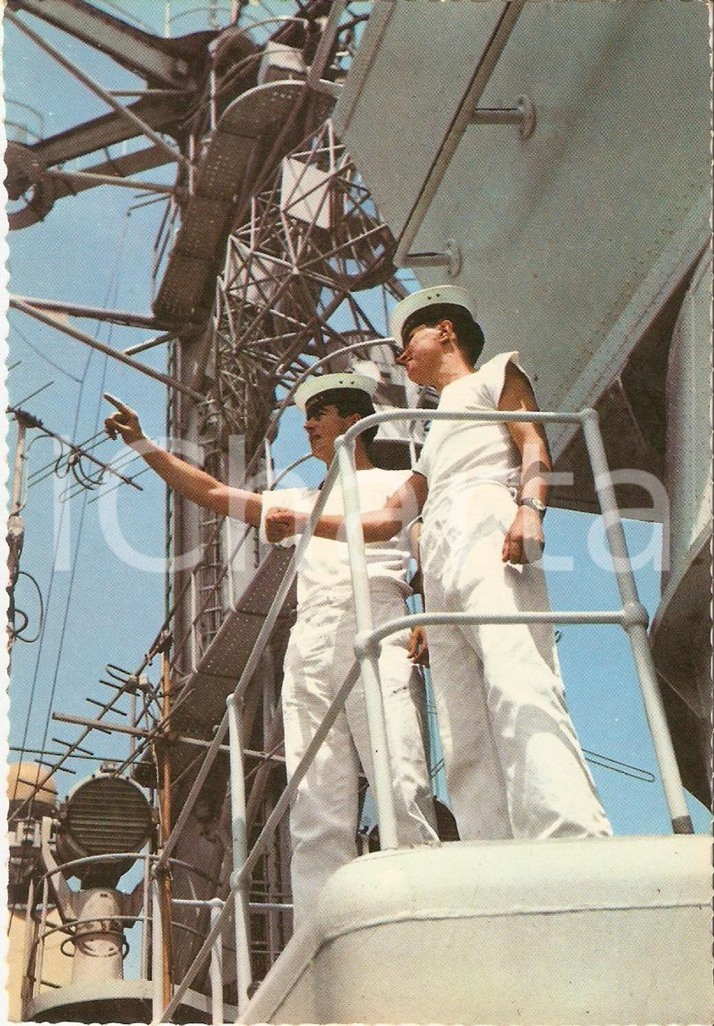 Cartolina originale da collezione 1975 ca MARINA MILITARE Marinai e antenne radar Cartolina FG NV 1