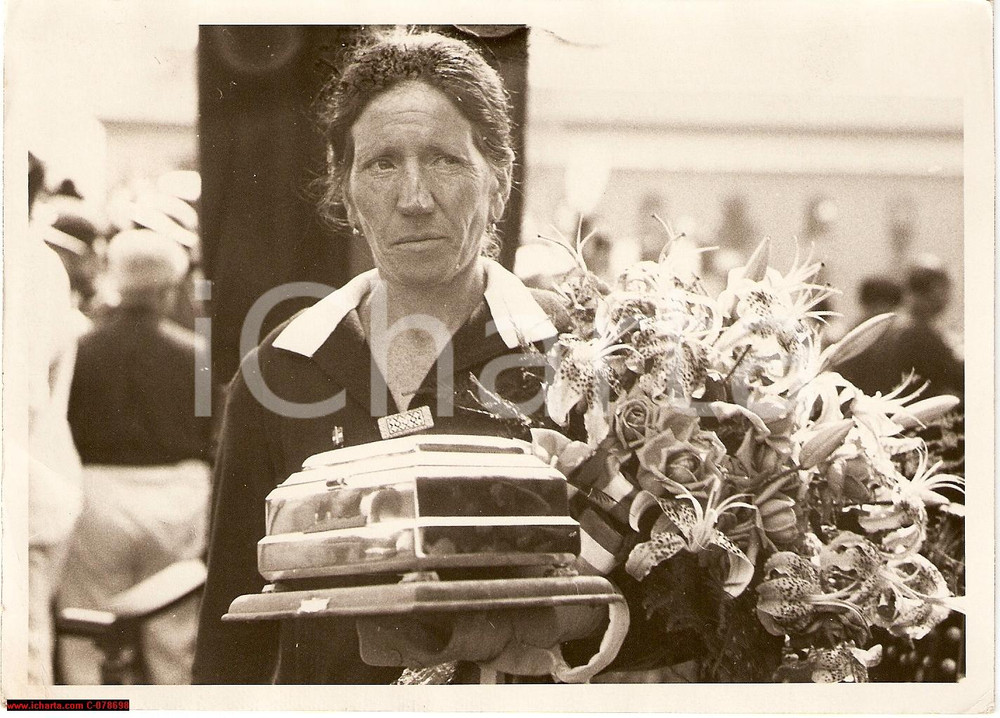 Fotografia d epoca originale 1937 Teresa Ballerino Cabella, madrina nave LITTORIO 1