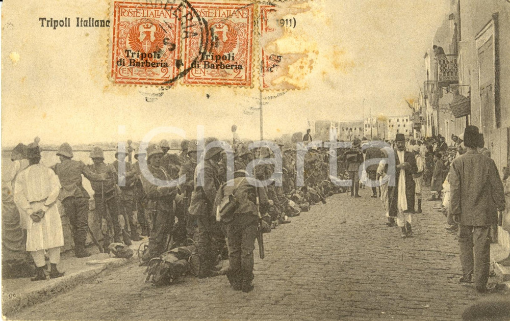 Cartolina originale da collezione 1911 TRIPOLI Sbarco truppe italiane SOVRASTAMPA francobollo Tripoli di Barberia 1
