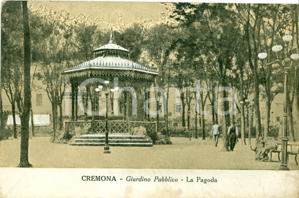 Cartolina originale da collezione 1918 CREMONA La Pagoda dei Giardini Pubblici ANIMATA Cartolina FP VG 1