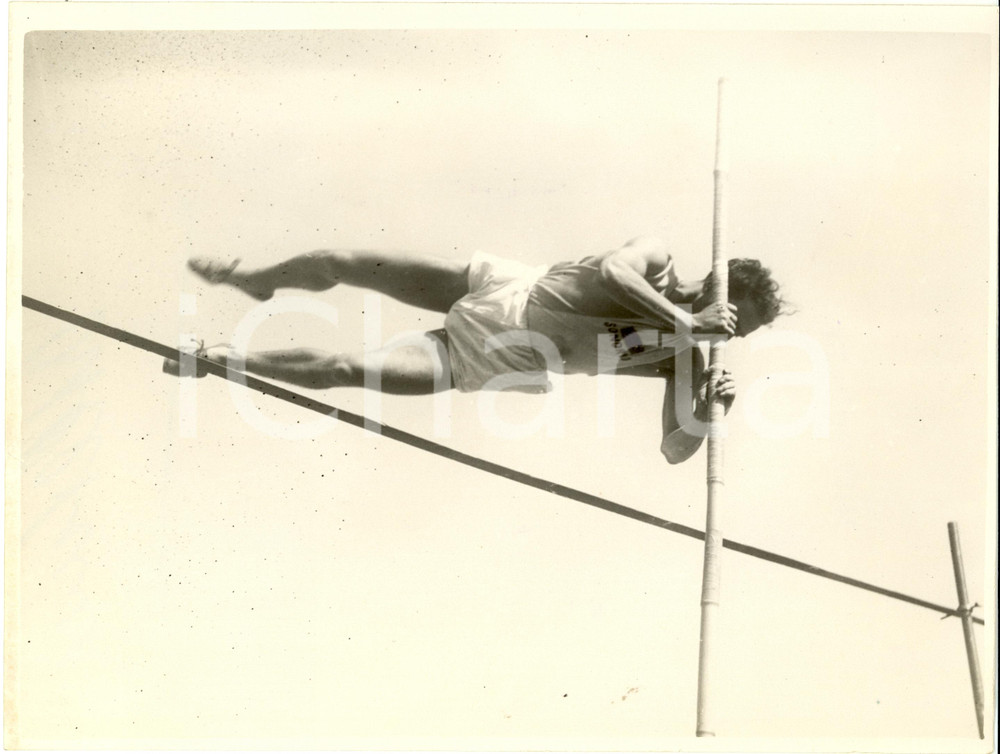 Fotografia d epoca originale 1936 MILANO PATRIZZI Salto con asta Campionati ATLETICA al Campo GIURIATI Foto 1