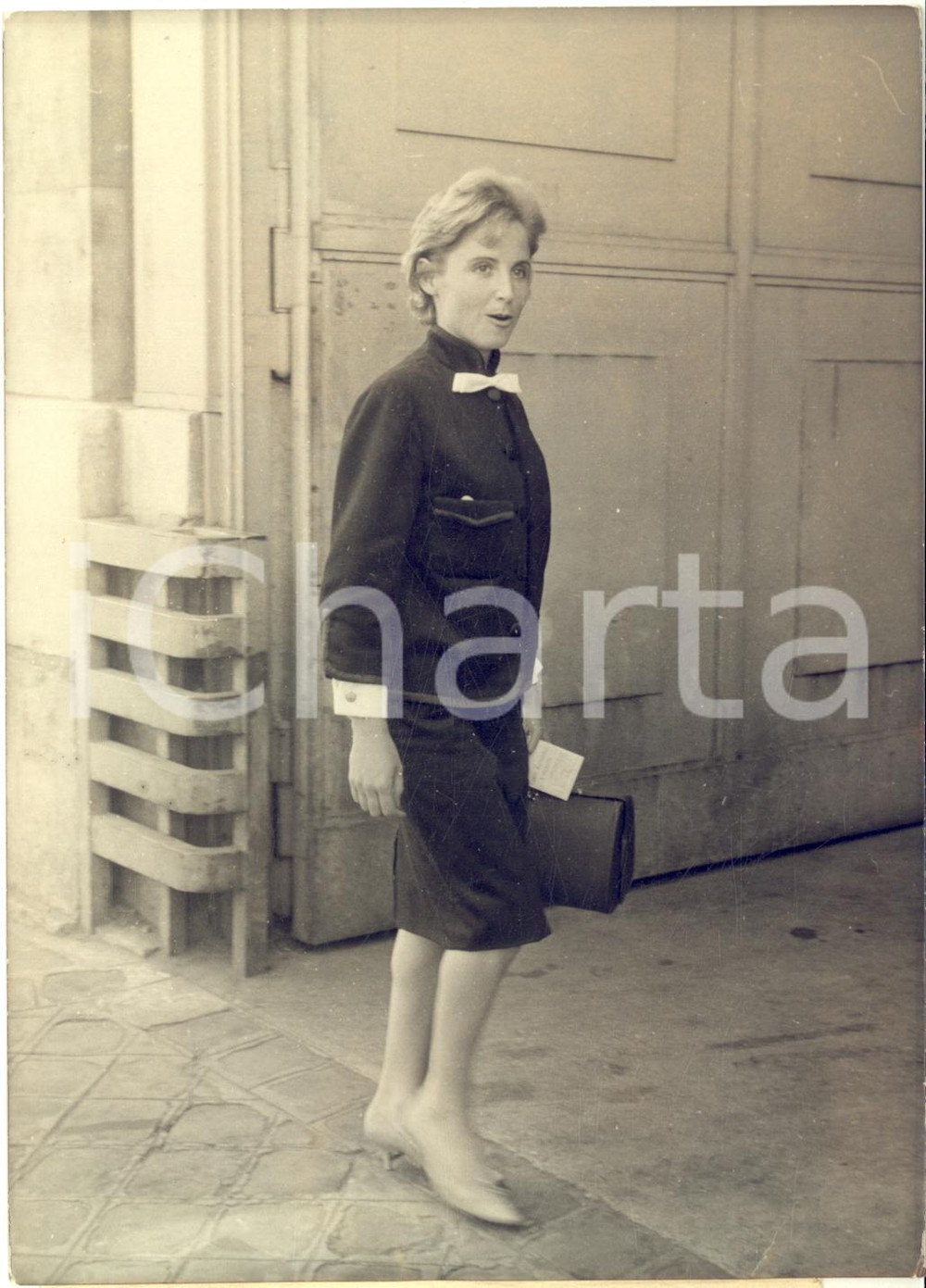1960 PARIS Prison de la Santé - Mme LAGAILLARDE visite le député Pierre son mari