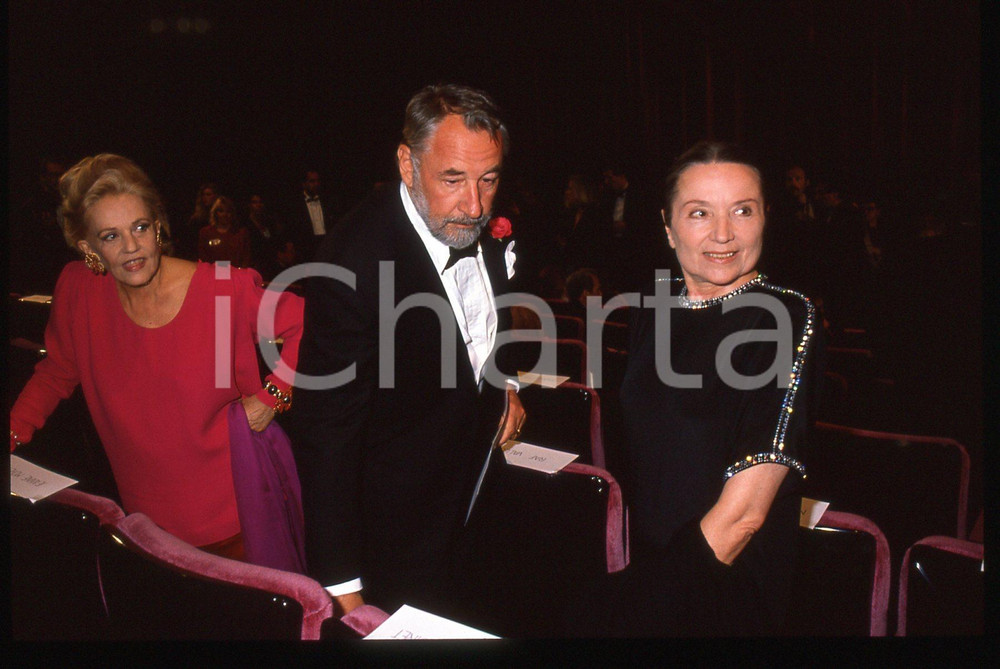 35mm vintage slide* 1989 CANNES Philippe NOIRET Jeanne MOREAU al Festival (4)