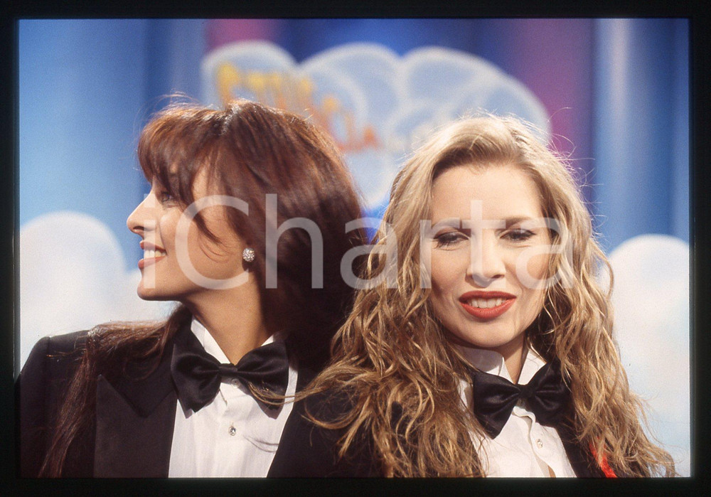 35mm vintage slide* 1995 STRISCIA LA NOTIZIA - Laura FREDDI e Miriana TREVISAN 7