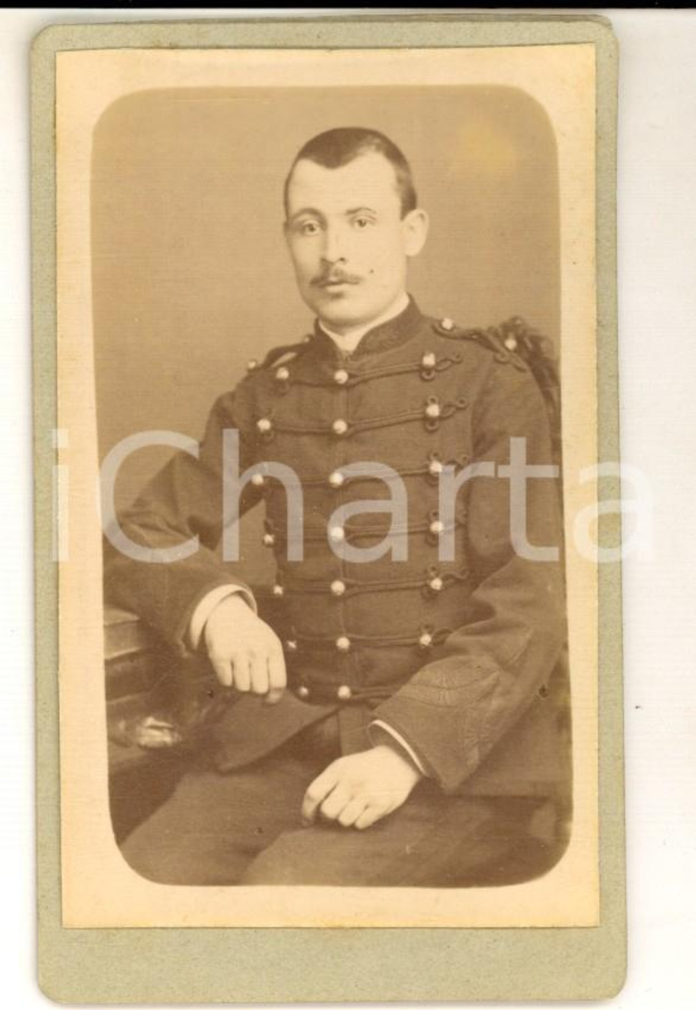 Fotografia d epoca originale 1890 ca PARIS F Portait d un jeune officier Photographie VOCORET CDV 1