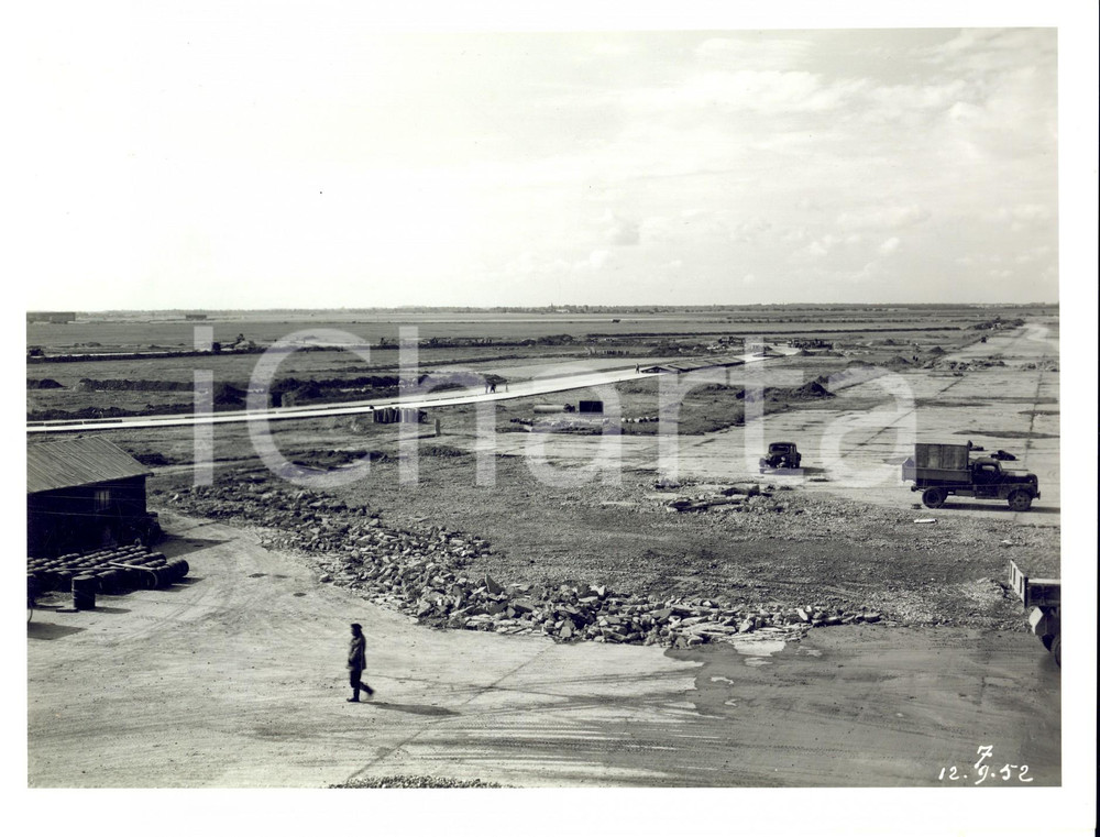 Fotografia d epoca originale 1952 FRANCE Veduta di un cantiere stradale Foto REPORTAGE 24x18 cm 1