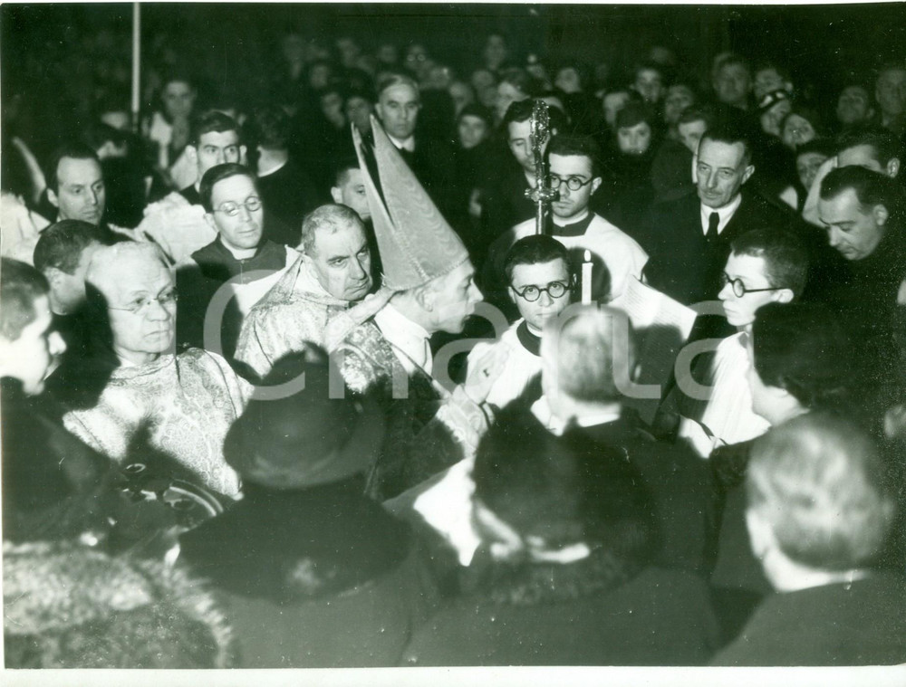 Fotografia d epoca originale 1936 MILANO Card. Ildefonso SCHUSTER battezza in DUOMO Contessa RATTI Foto 1