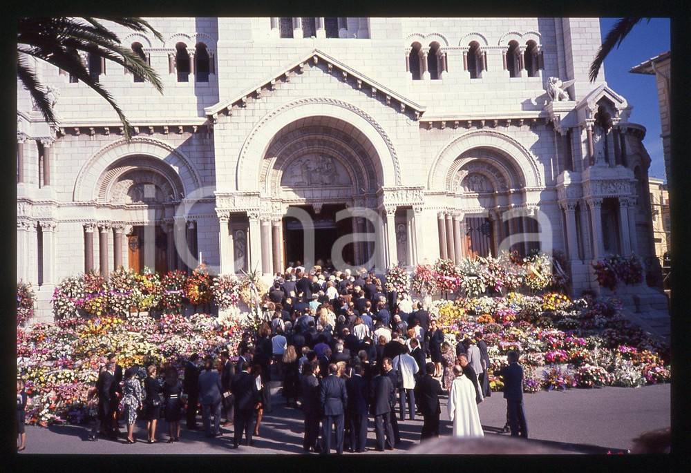35mm vintage slide* 1990 PRINCIPATO DI MONACO Funerali di Stefano CASIRAGHI (68)