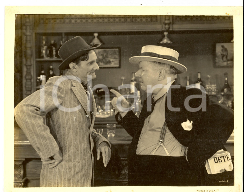 Fotografia d epoca originale 1960 ca CINEMA USA WESTERN Due uomini al saloon Foto 26x20 cm 1