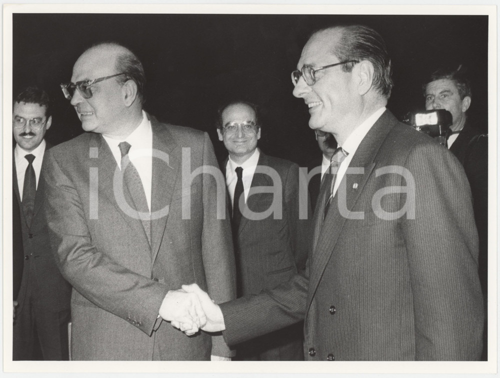 Fotografia d epoca originale 1986 MILANO Incontro Bettino CRAXI  Jacques CHIRAC Foto 24x18 cm 2 1
