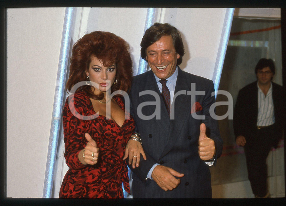 35mm vintage slide* 1986 RETE 4 - Guido ANGELI e Carmen RUSSO Ritratto (2)