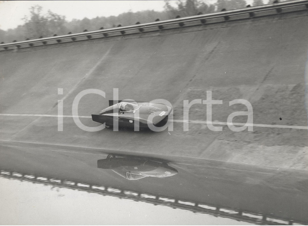 Fotografia d epoca originale 1960 AUTODROMO DI MONZA Pietro CAMPANELLA su monoposto NIBBIO V motore GUZZI 1