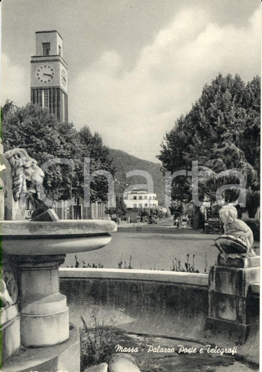 Cartolina originale da collezione 1950 ca MASSA MS Veduta del PALAZZO POSTE E TELEGRAFI Cartolina ANIMATA FG NV 1