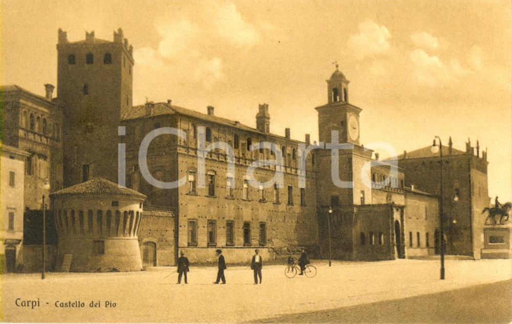 Cartolina originale da collezione 1930 ca CARPI MO Veduta del castello dei PIO Cartolina ANIMATA FP NV 1