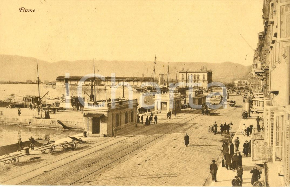Cartolina originale da collezione 1926 FIUME / RIJEKA CROAZIA Veduta del porto Cartolina ANIMATA con navi FP VG 1