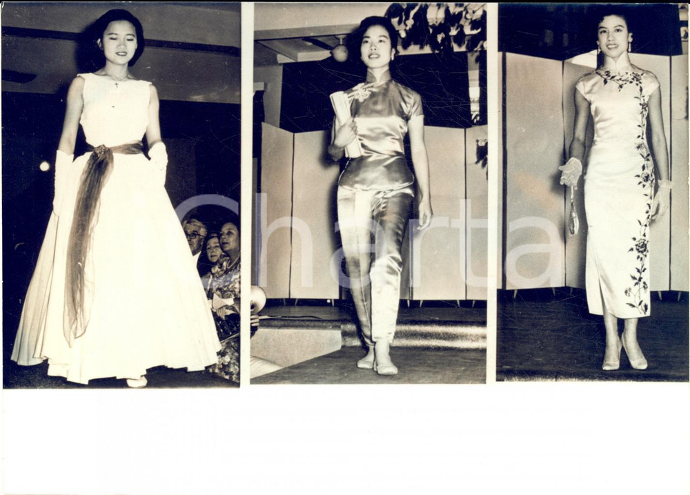 1955 ca HONG KONG FASHION Schoolgirls in a model contest - Foto 18x13 cm
