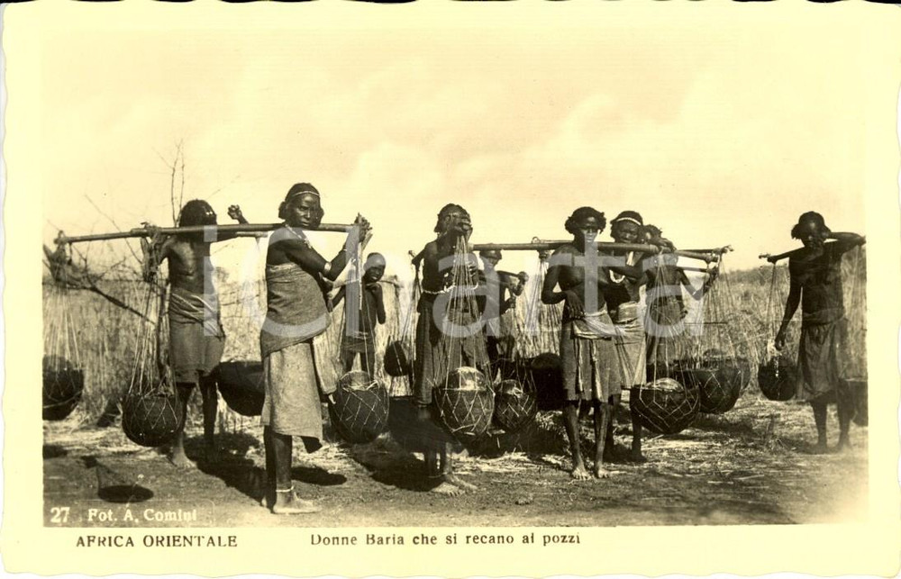Cartolina originale da collezione 1940 ca AOI COSTUMI Donne BARIA che si recano ai pozzi *Cartolina FP NV 1
